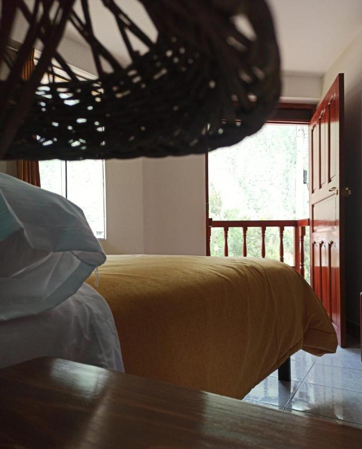 オランテイタンボ Casa D'Maria Bed & Breakfast エクステリア 写真