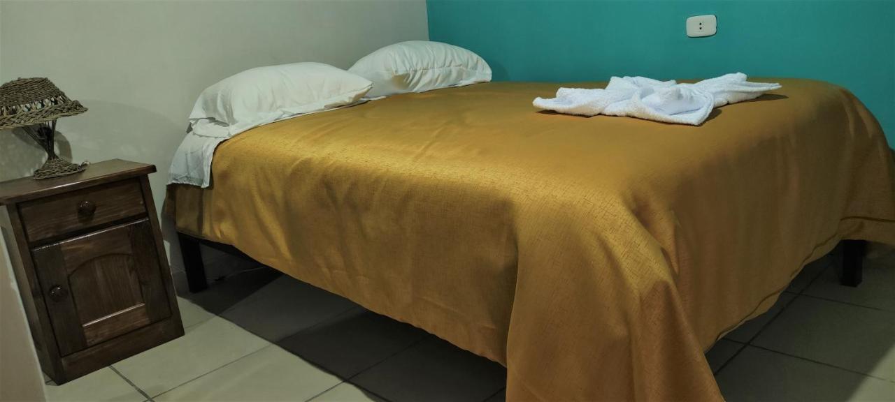 オランテイタンボ Casa D'Maria Bed & Breakfast エクステリア 写真