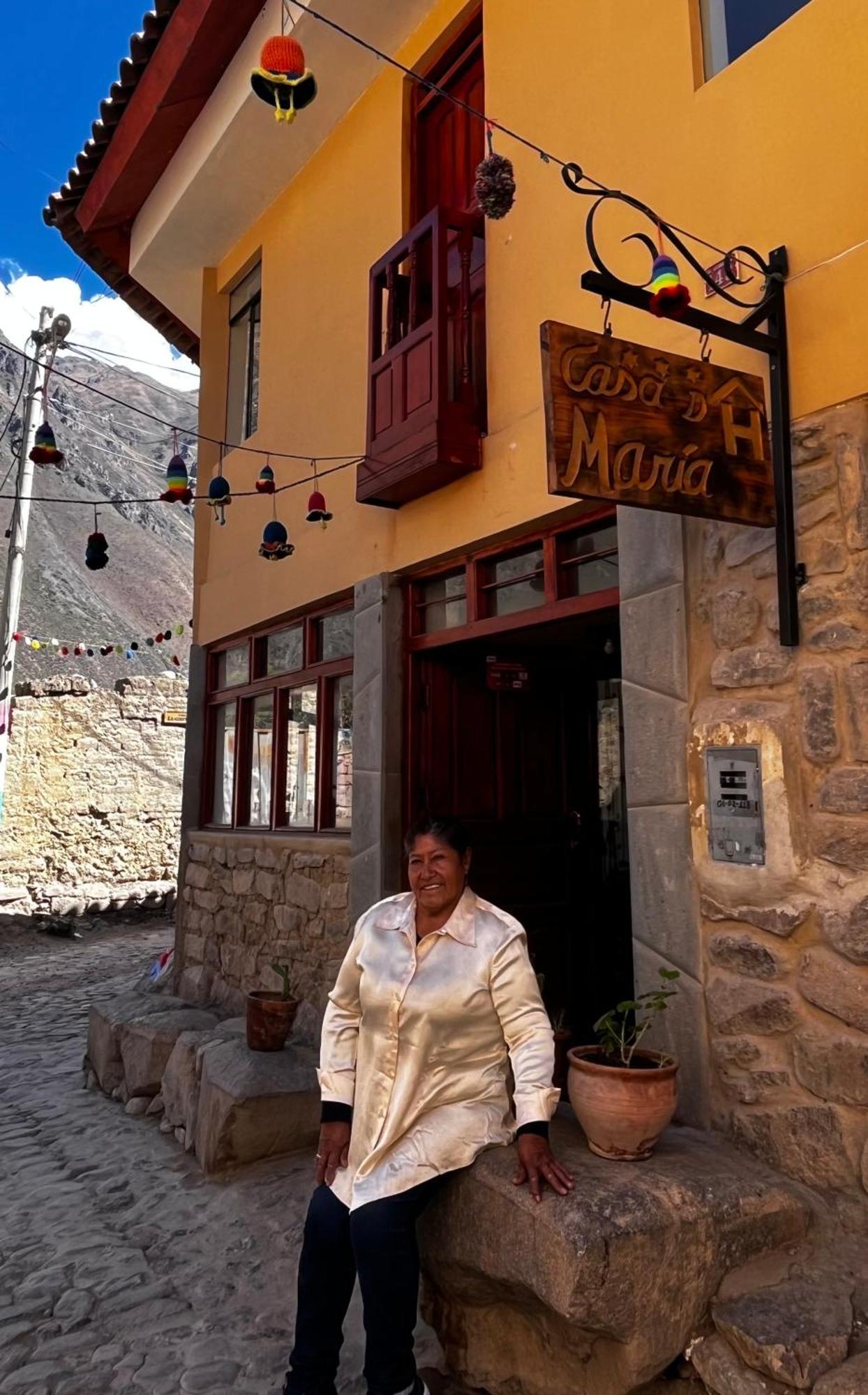 オランテイタンボ Casa D'Maria Bed & Breakfast エクステリア 写真